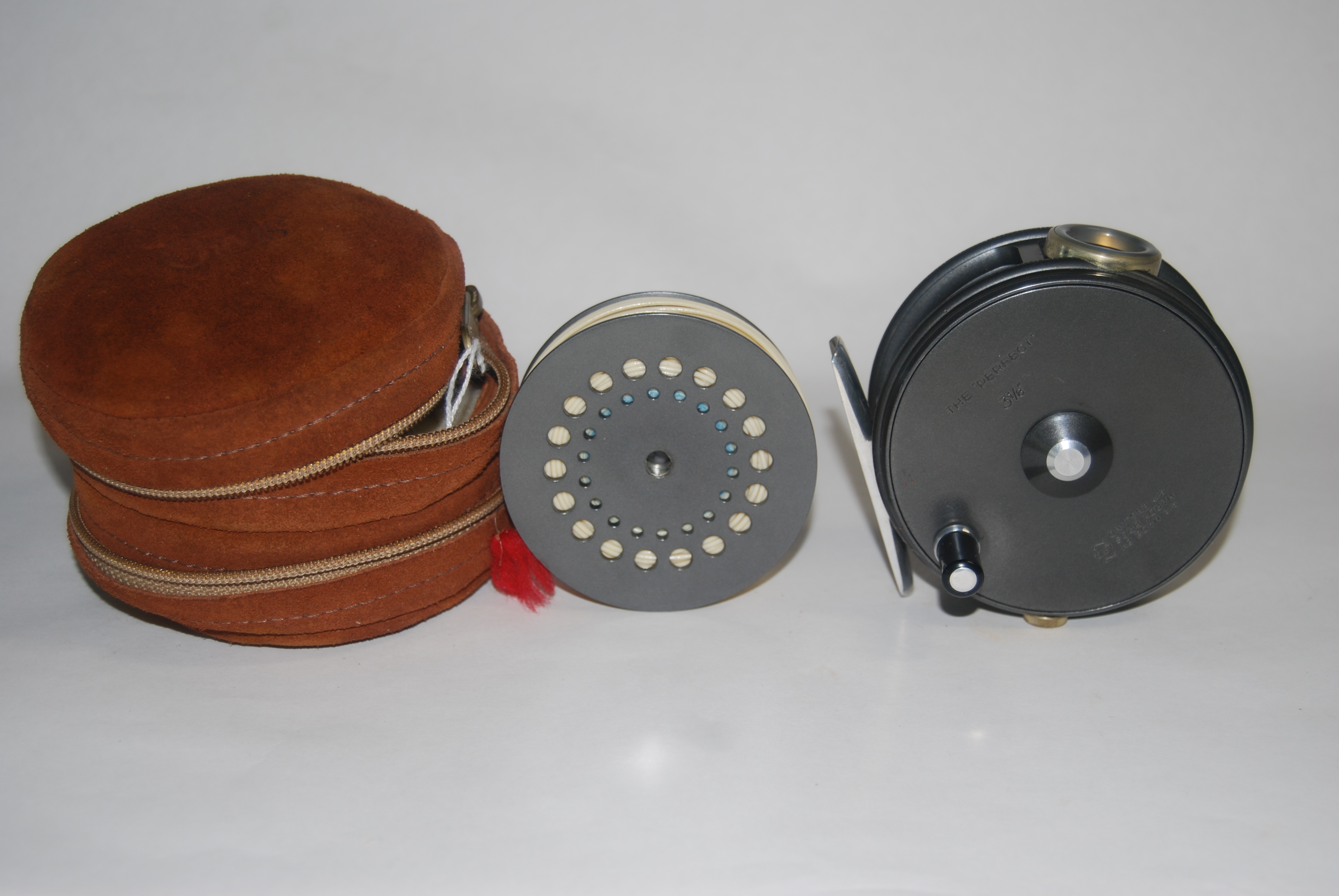 Category: FLY REELS HARDY USED